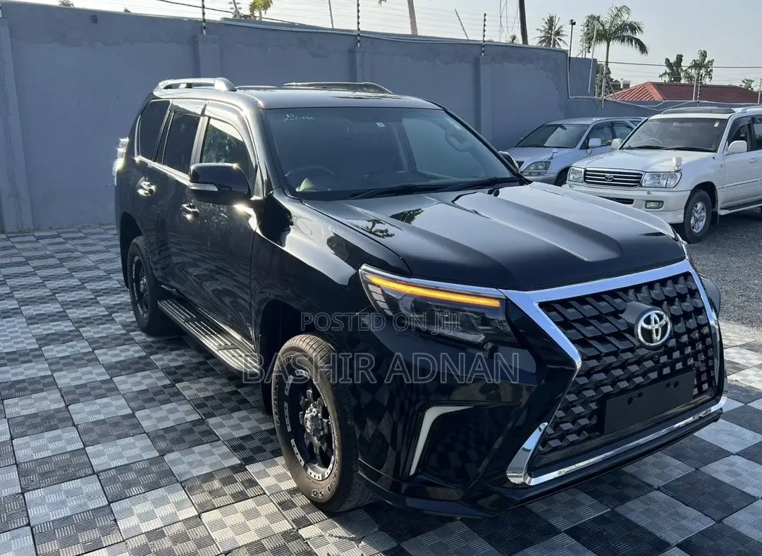 Toyota Land Cruiser Prado 2.7 i 2012 Black