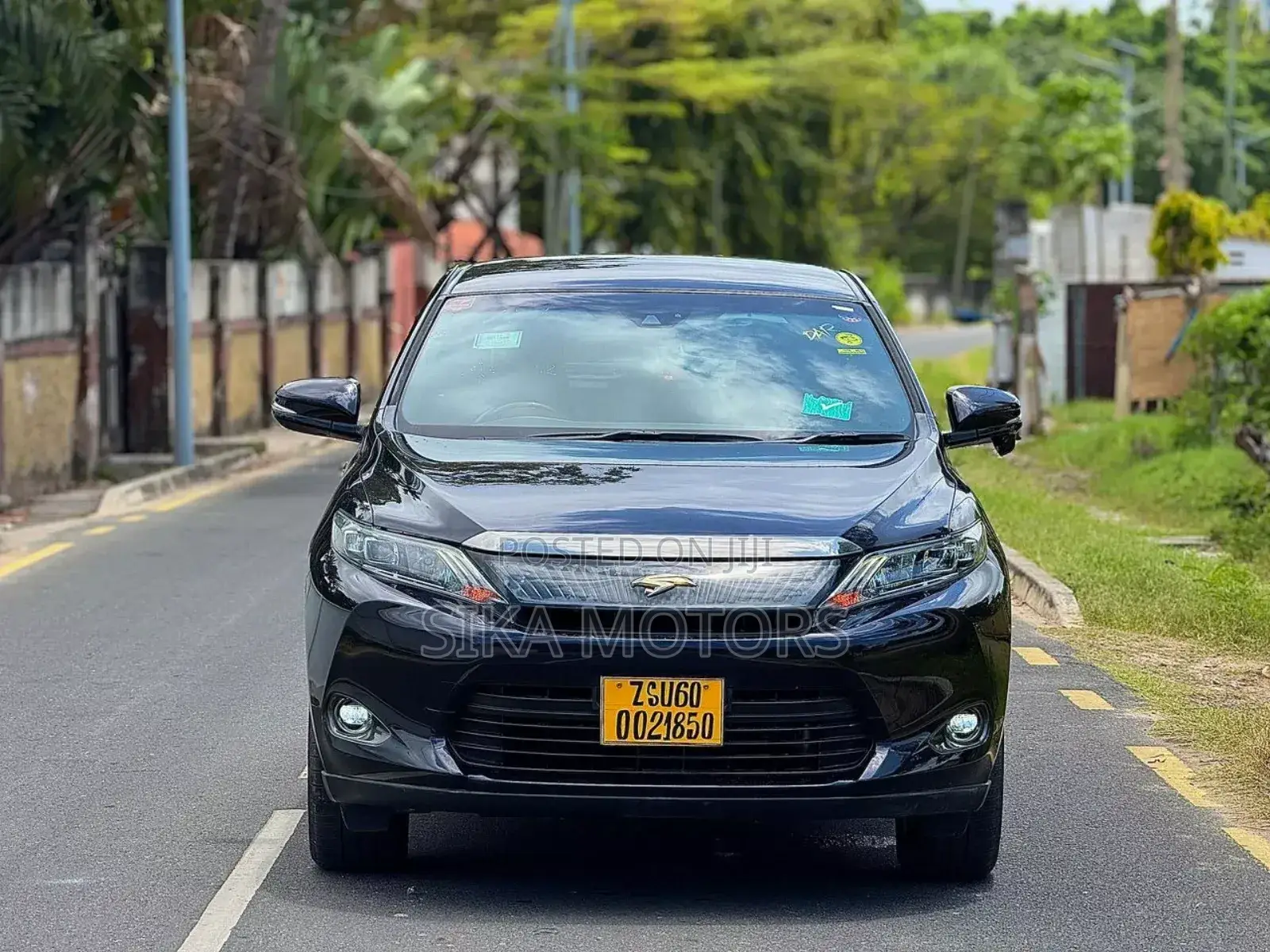 Toyota Harrier 2019 Black