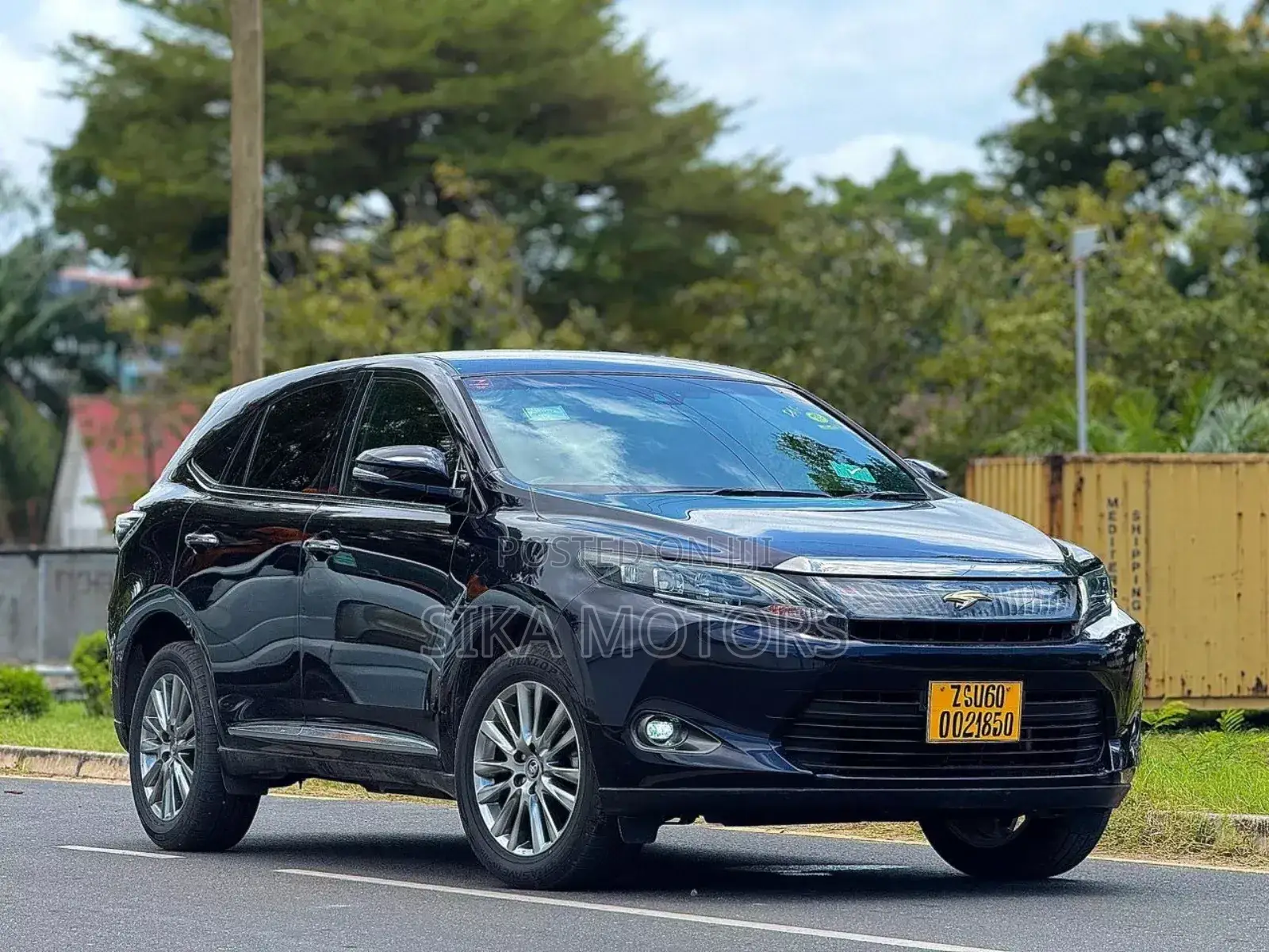 Toyota Harrier 2019 Black