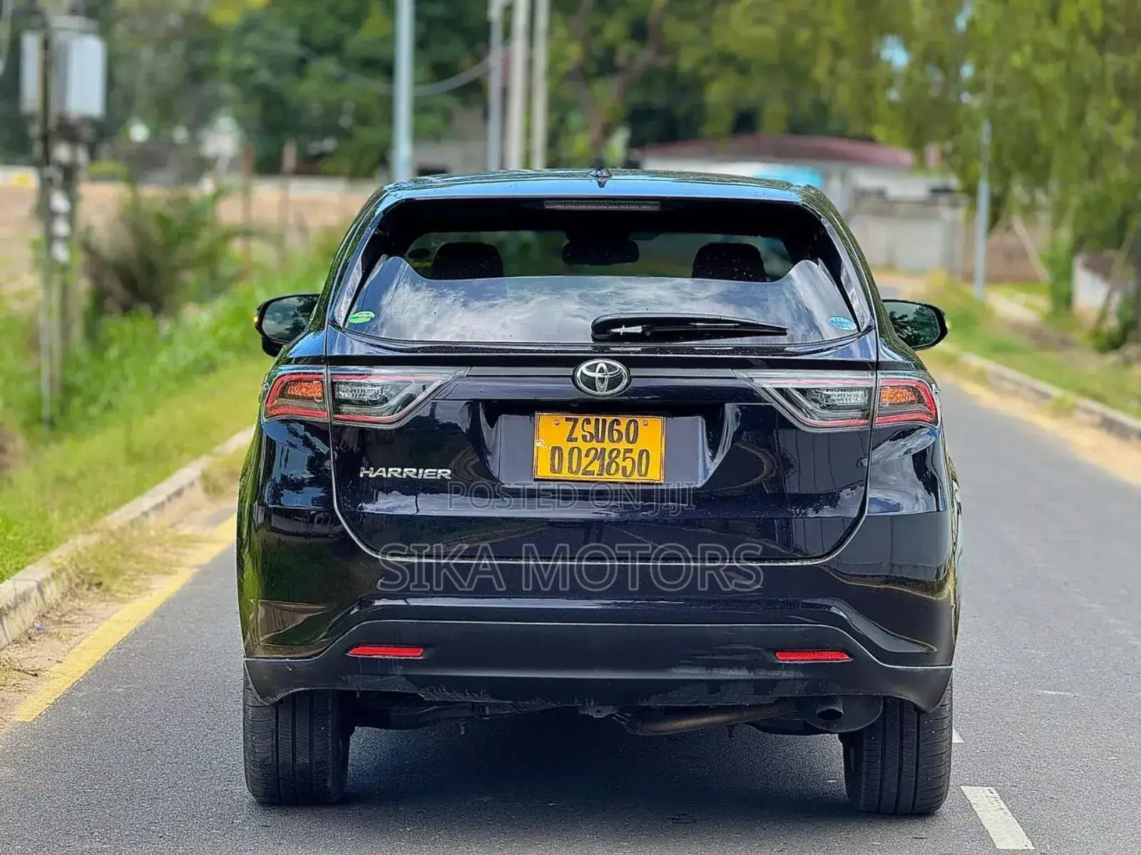 Toyota Harrier 2019 Black