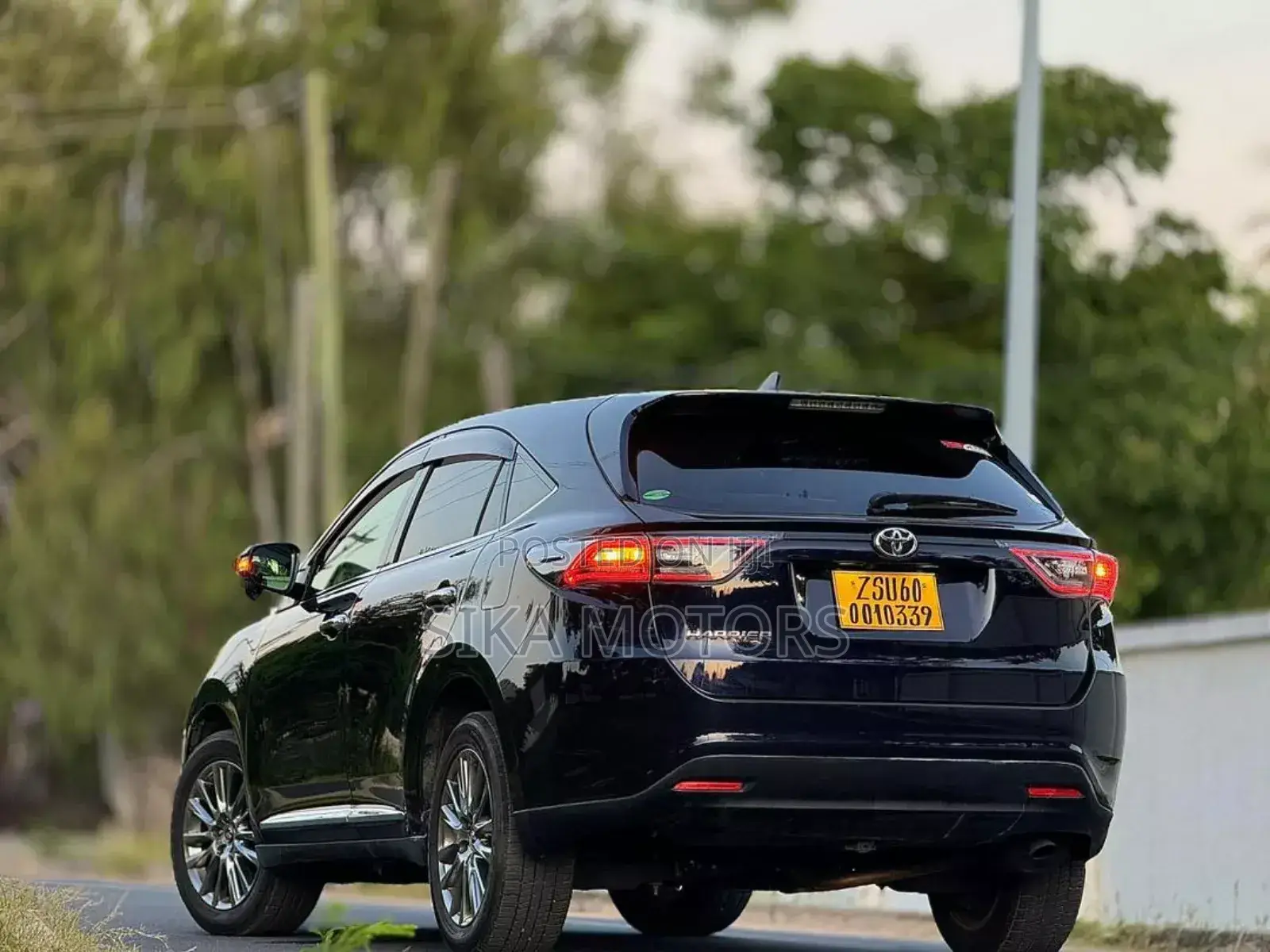 Toyota Harrier 2019 Black