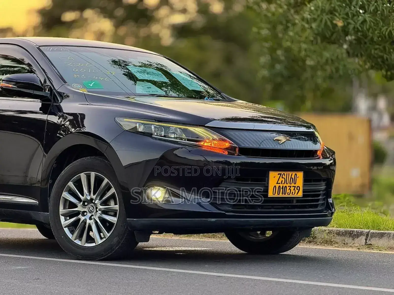 Toyota Harrier 2019 Black
