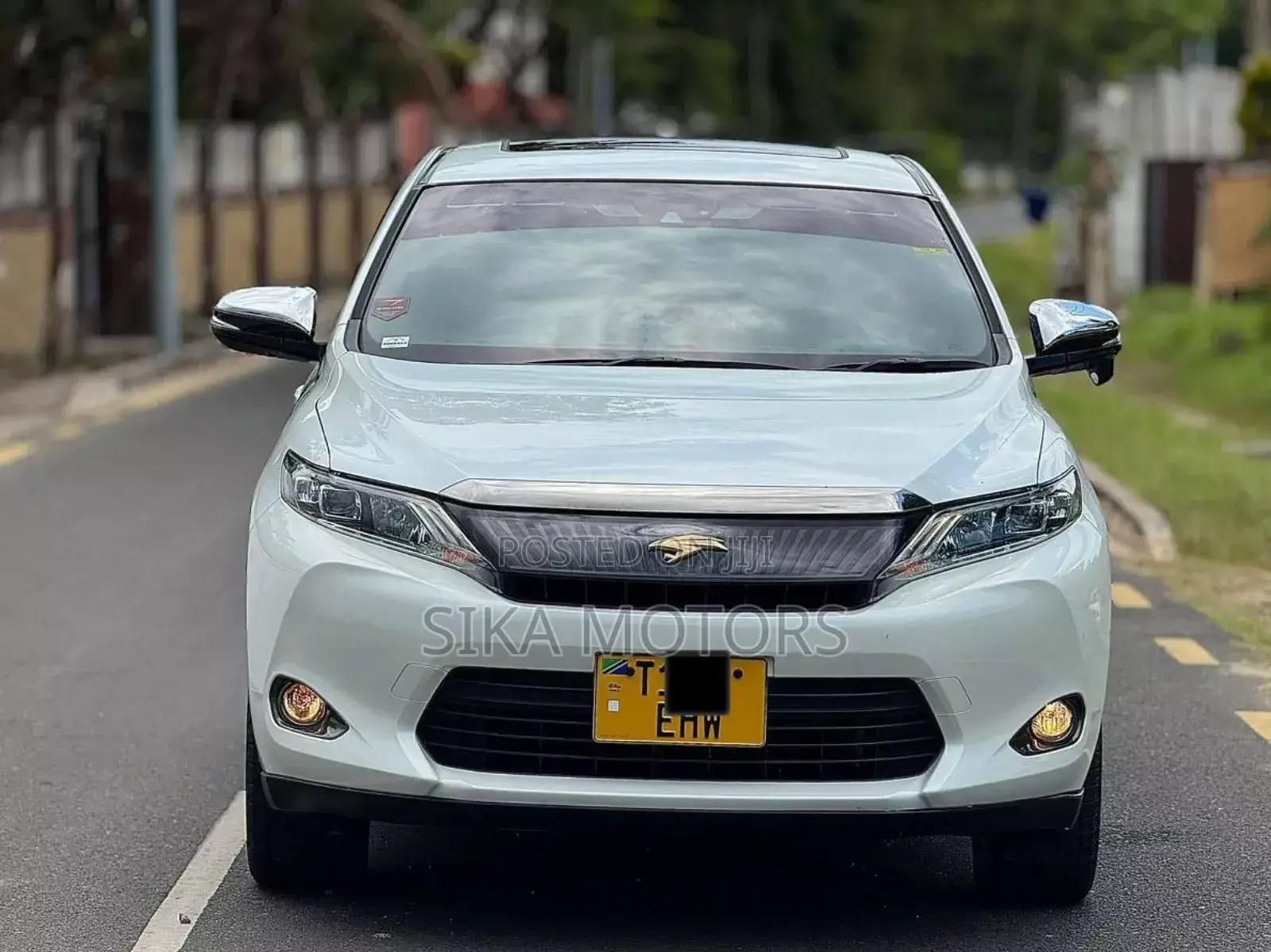 Toyota Harrier 2019 White