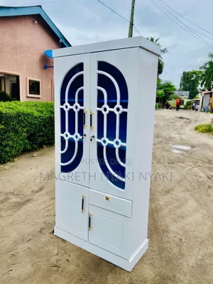 Nauza Kabati La Viombo
