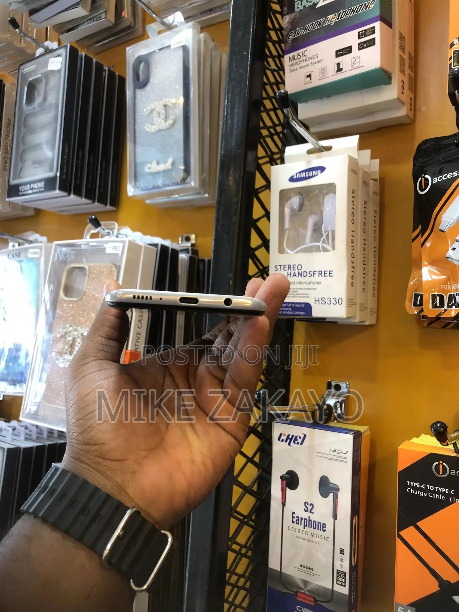Samsung Galaxy A50 64 GB White