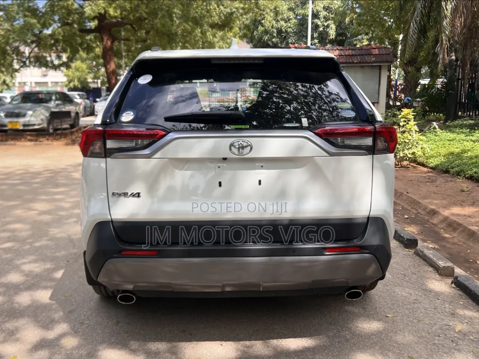 Toyota RAV4 2019 Pearl