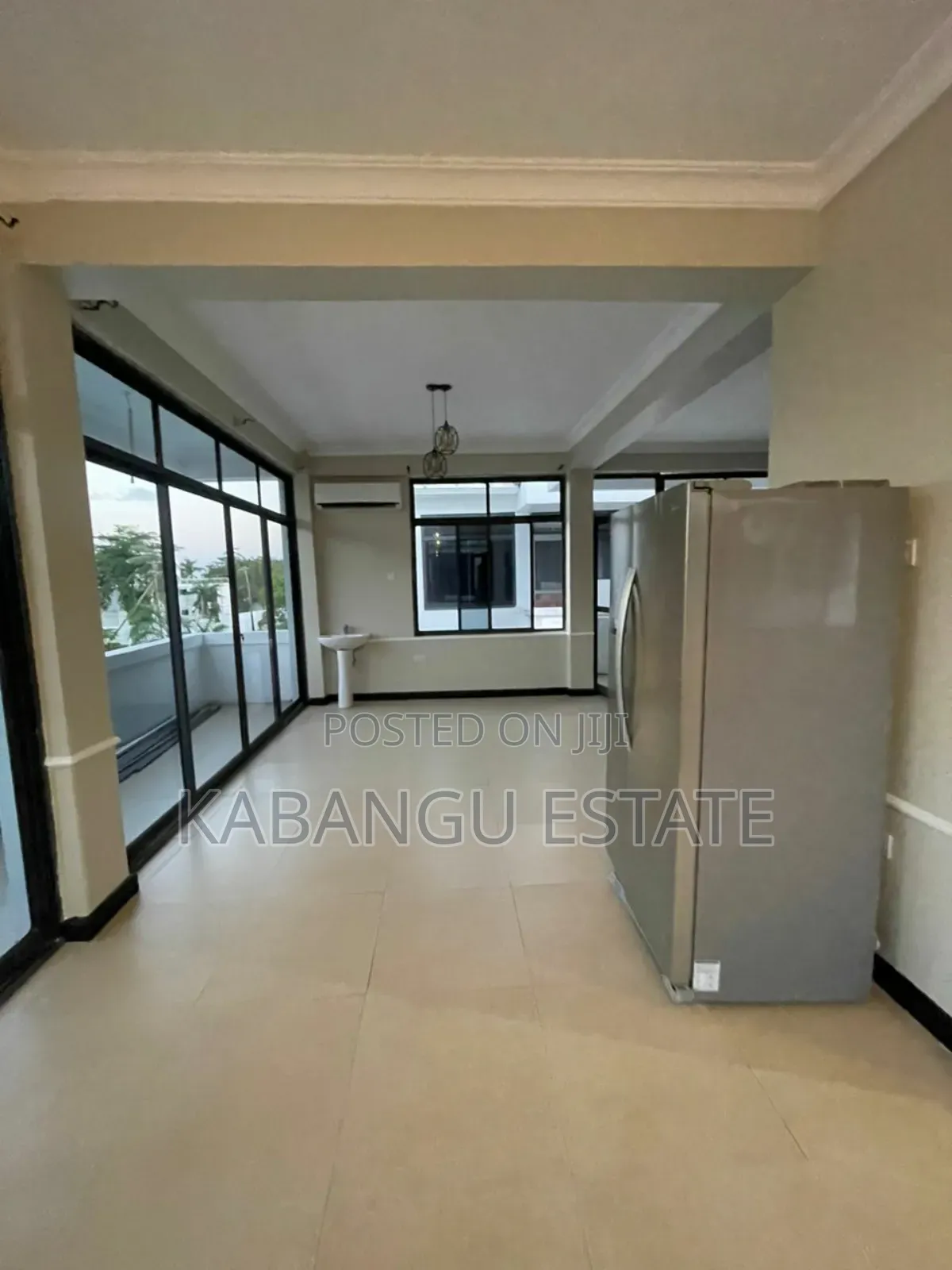 3bdrm Apartment in Oysterbay for rent