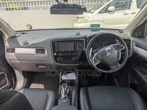 Mitsubishi Outlander 2014 Black