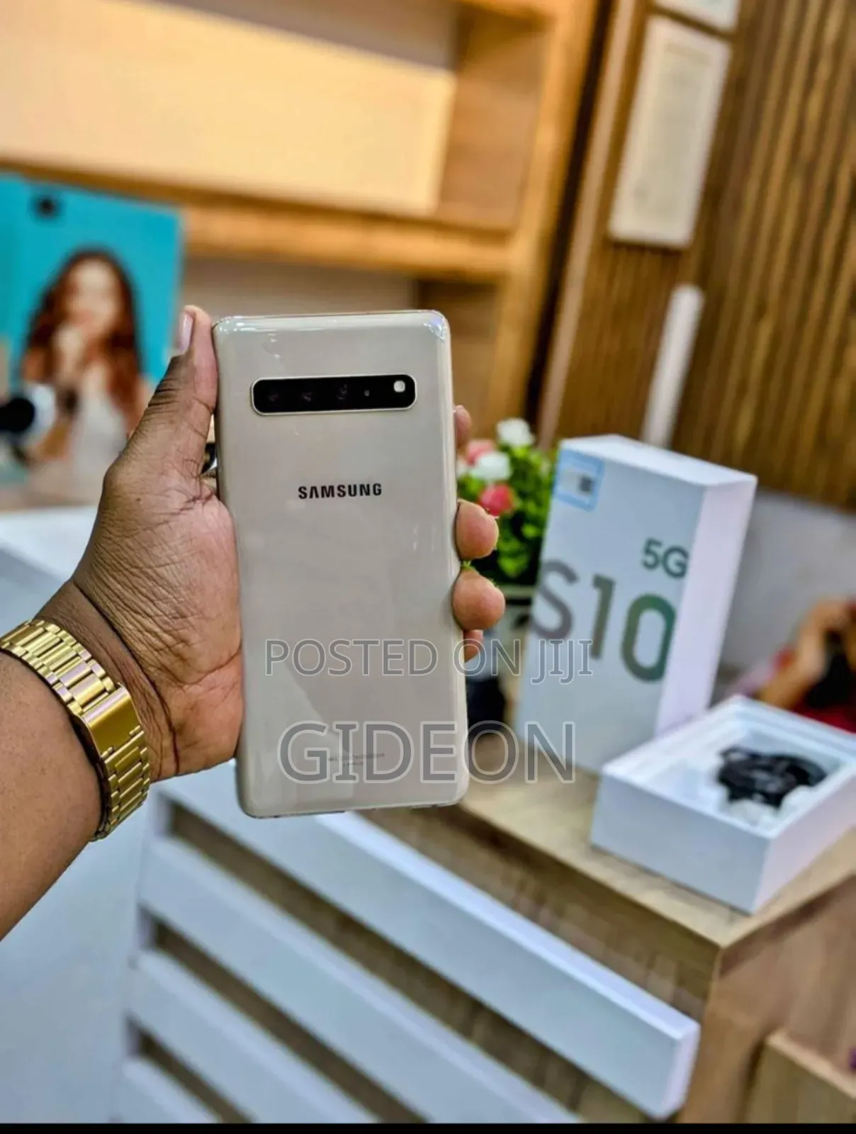 New Samsung Galaxy S10 5G 256 GB Gray