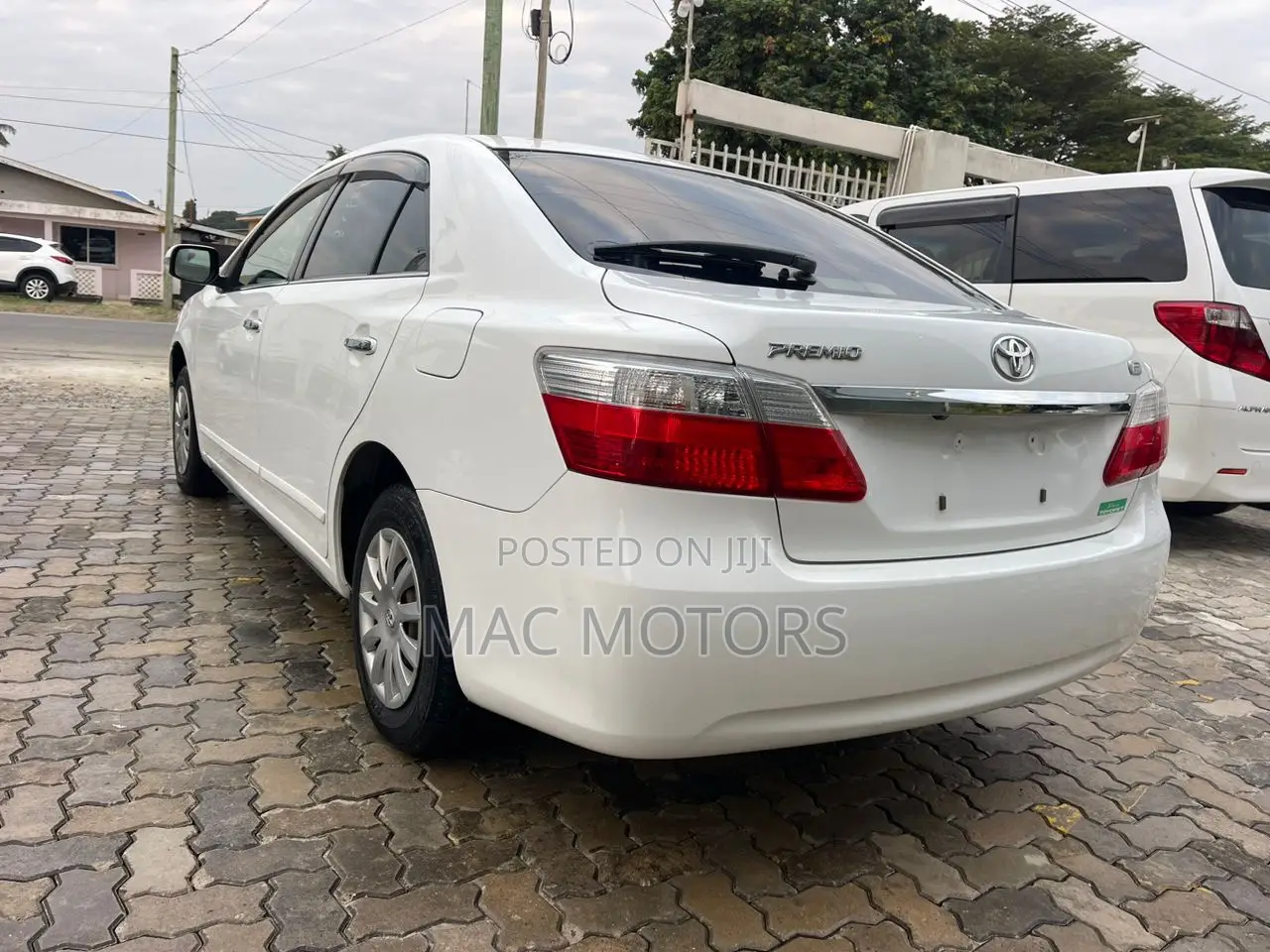 Toyota Premio 2009 White