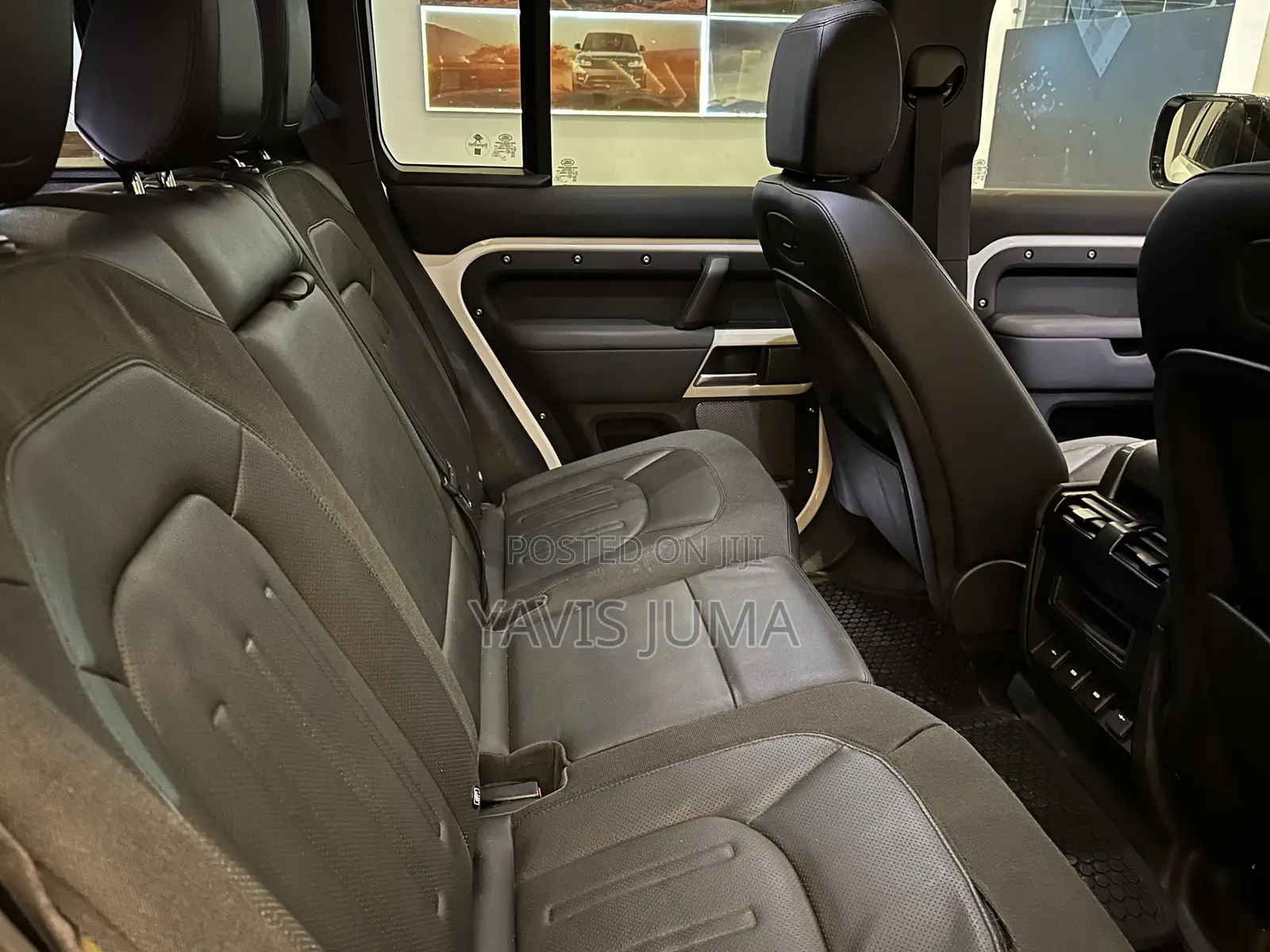 Land Rover Defender 2023 White