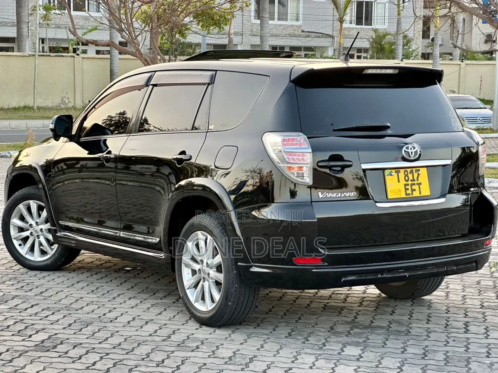 Toyota Vanguard 2010 Black