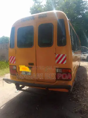 Toyota Coaster 2004 Orange