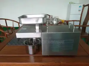 Oil Grinder Machine(Mashine Ya Kukamulia Mafuta)