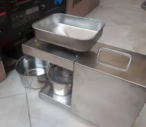 Oil Grinder Machine(Mashine Ya Kukamulia Mafuta)