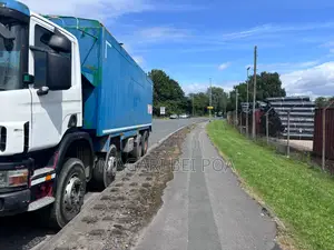 Scania 114 Box Body