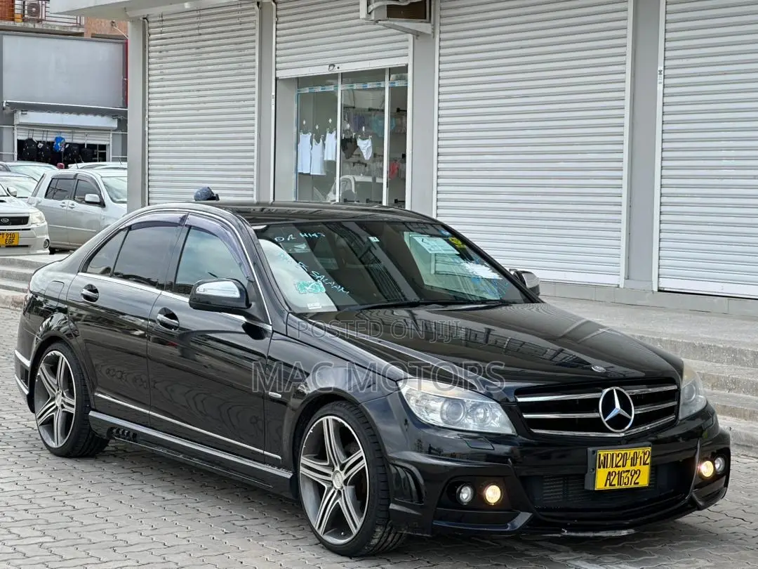 Mercedes-Benz C-Class 2009 Black