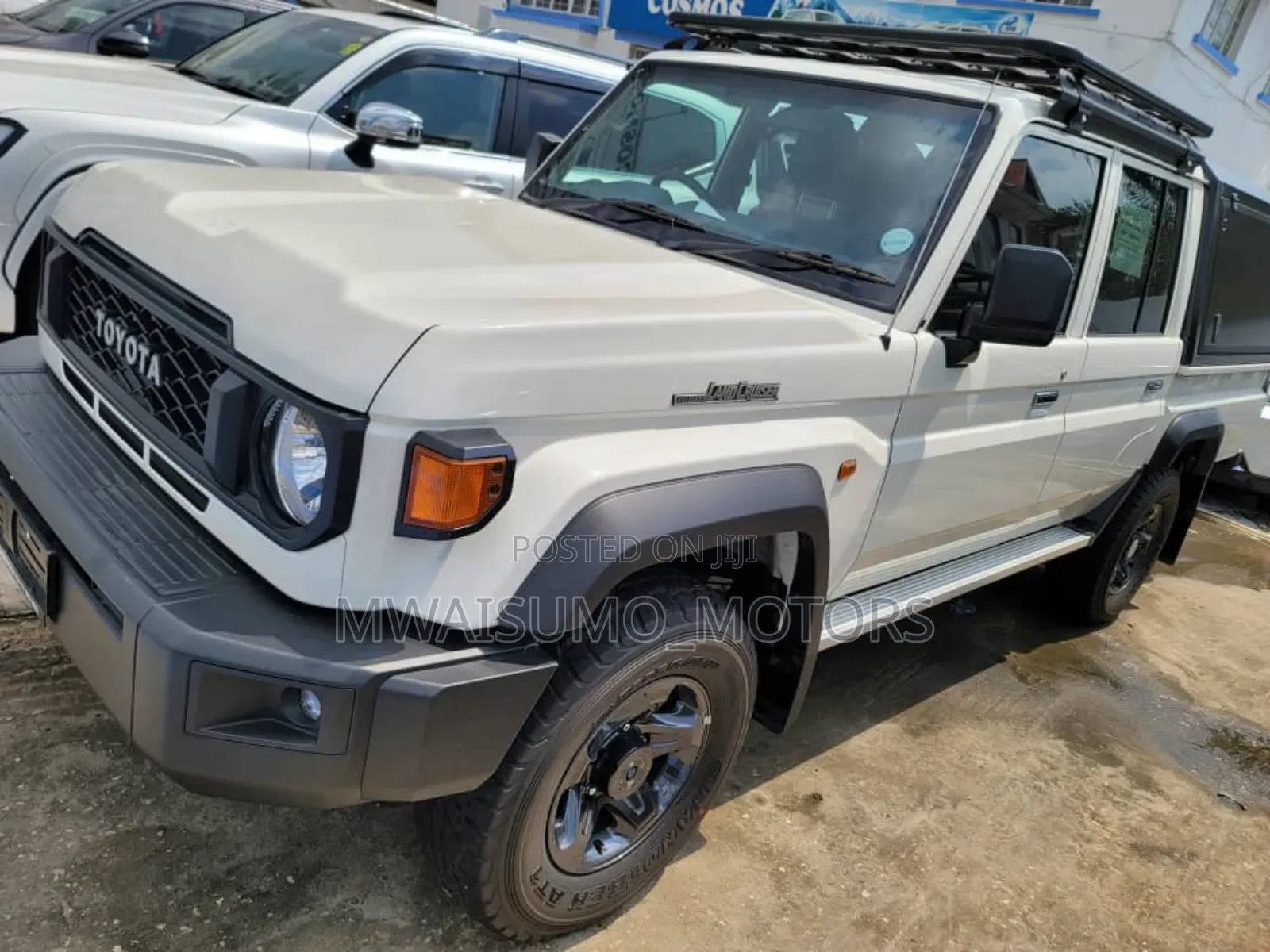 Toyota Land Cruiser 2023 Off white