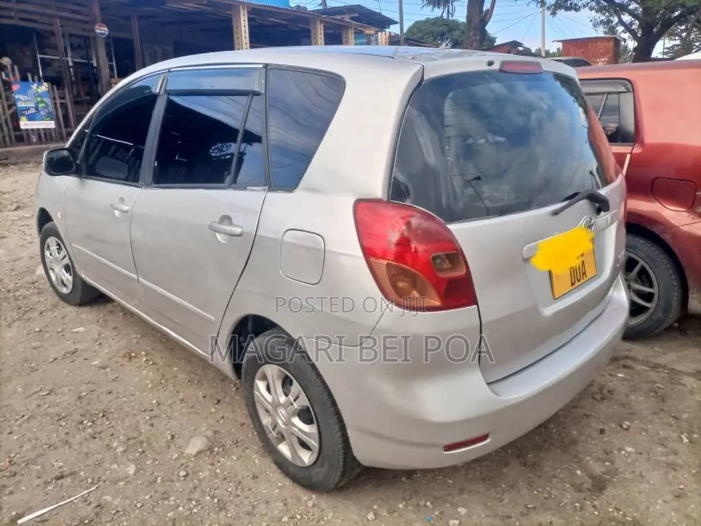 Toyota Corolla Spacio 2005 Silver