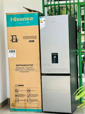 Hisense Fridge // 270L // Bado Mpya