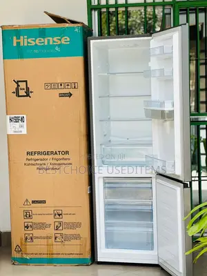 Hisense Fridge // 270L // Bado Mpya