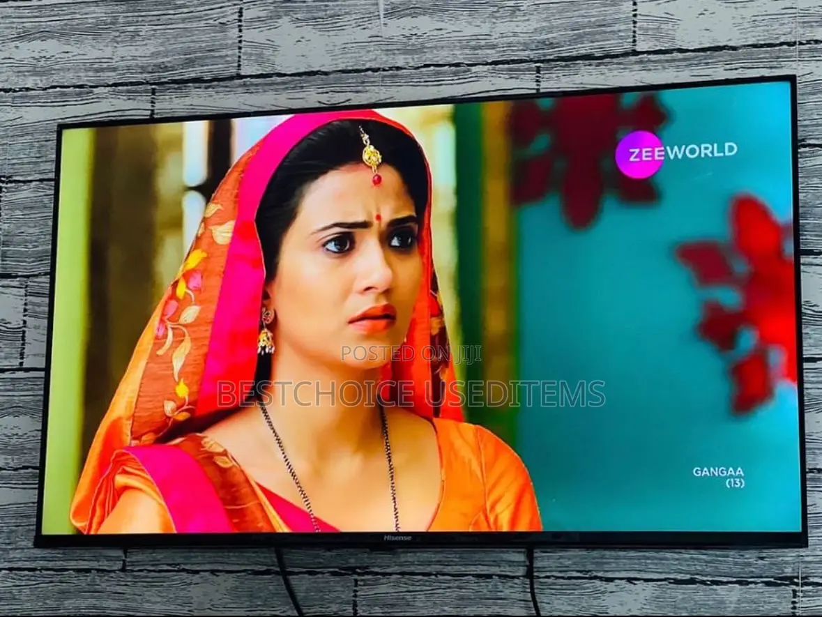 Hisense LED TV // 43inches // Full Box // Bei