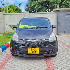 Toyota Ractis 2006 Black