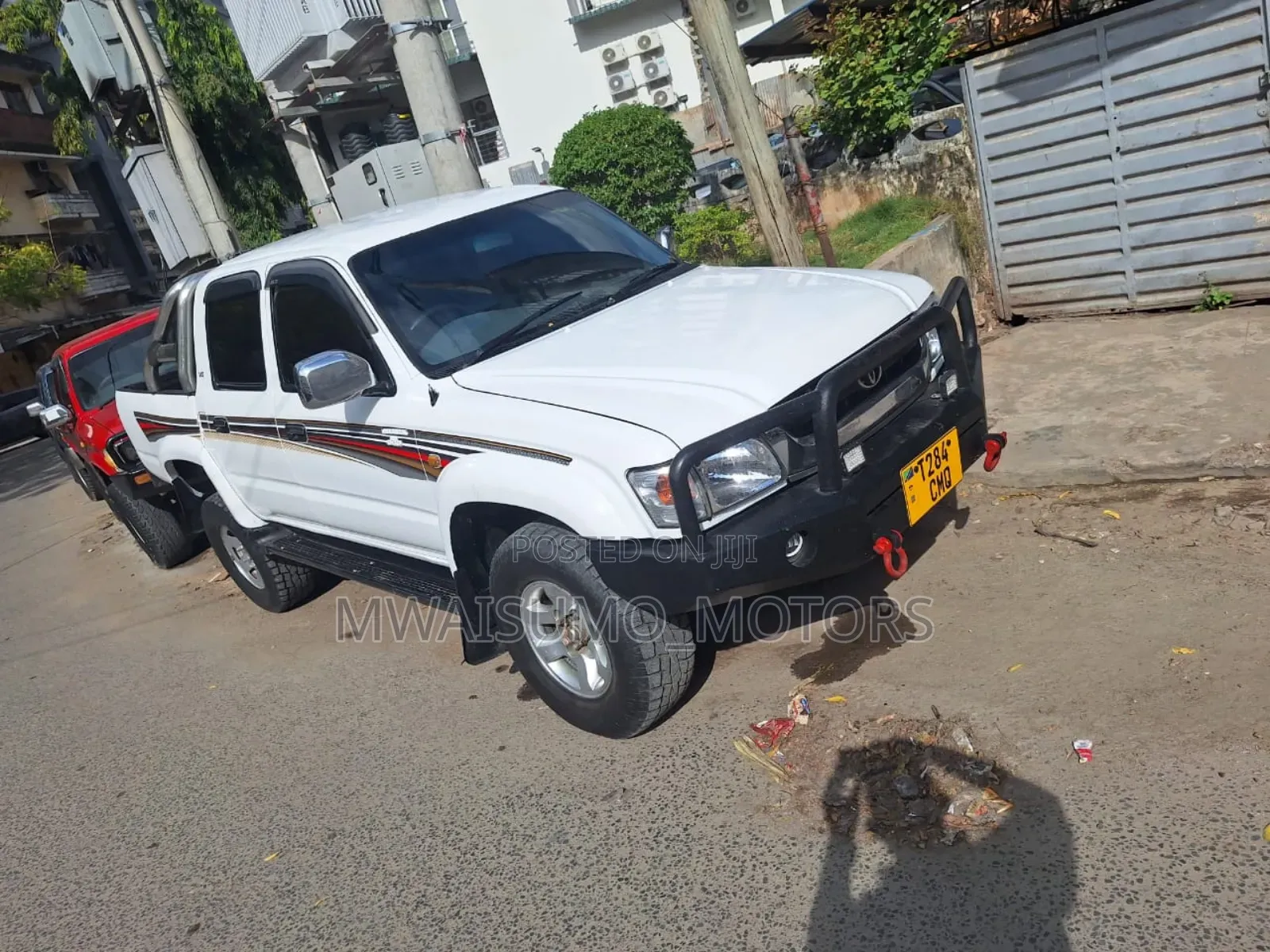 Toyota Hilux 2001 Off white