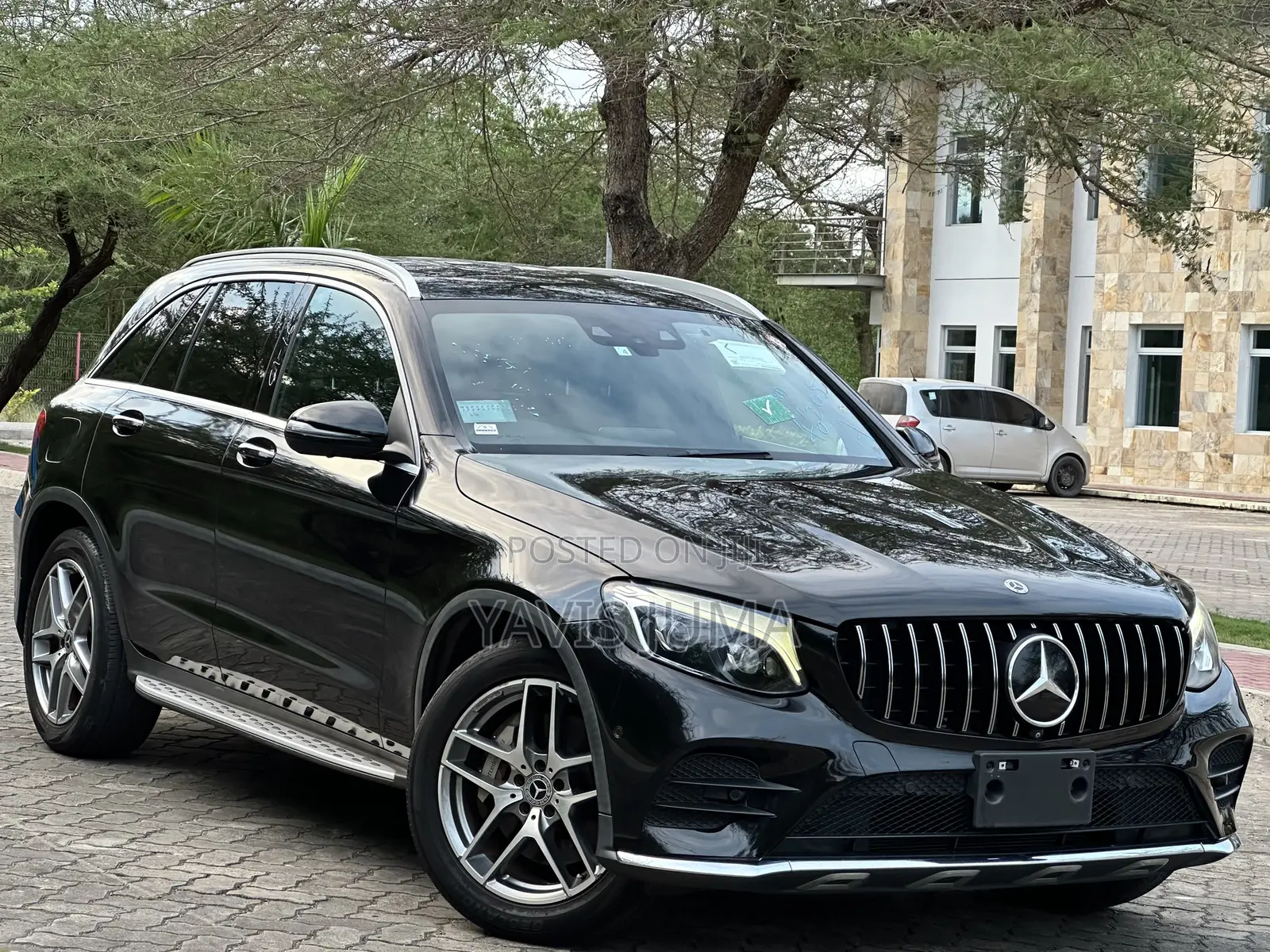 Mercedes-Benz GLC-Class 2016 Black
