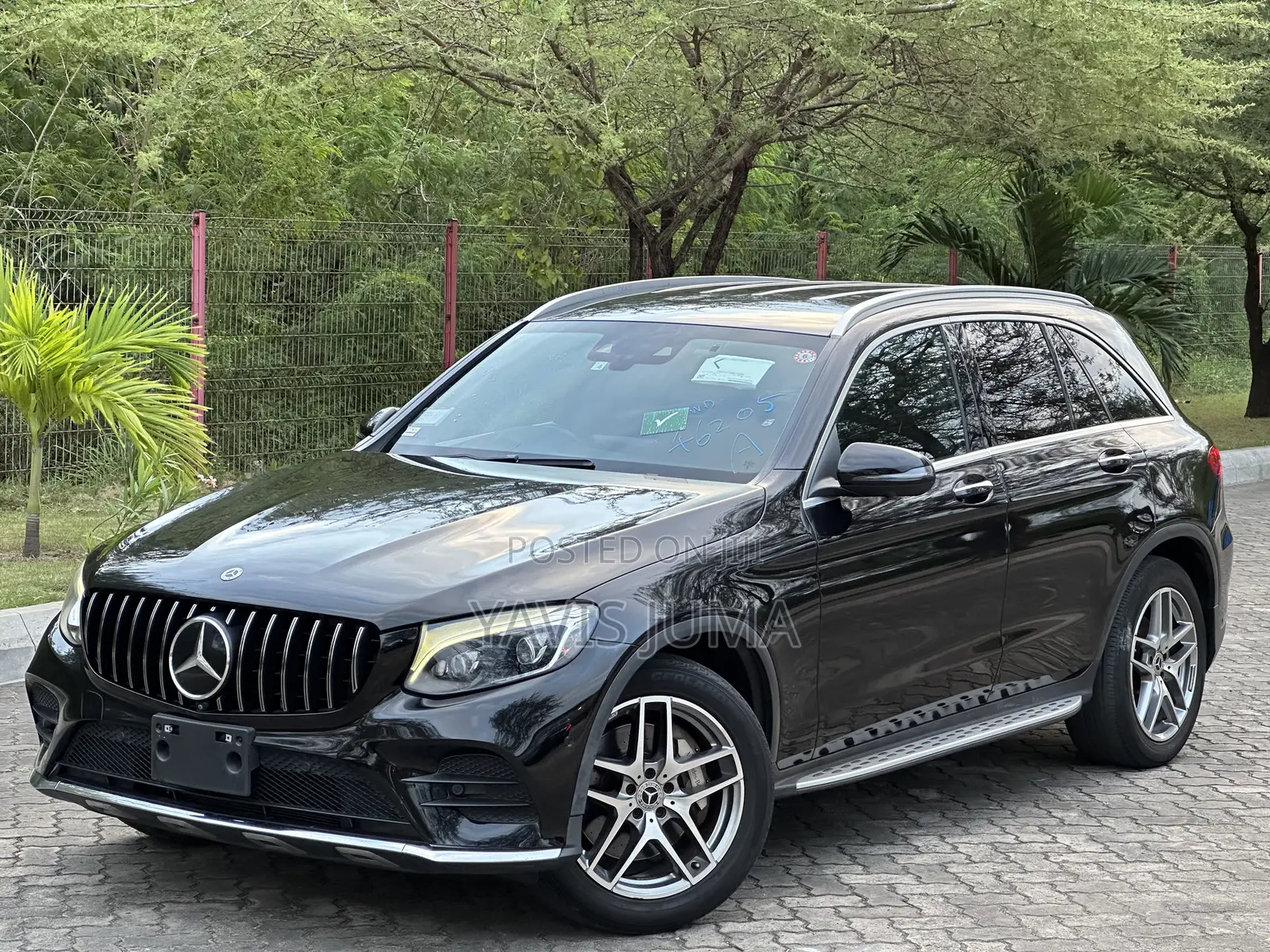 Mercedes-Benz GLC-Class 2016 Black