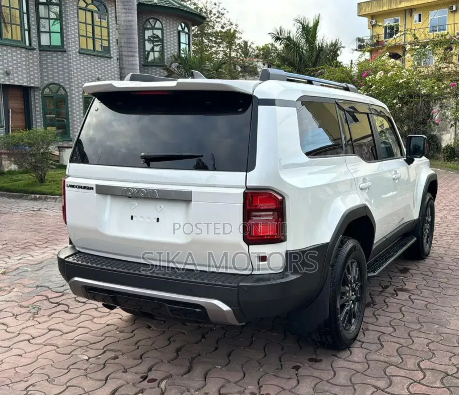 New Toyota Land Cruiser Prado 2024 White