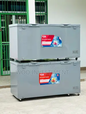 Von Freezer // 450L // Mpyaaa Mnooo // Bei 1.7 M Kwa Kila