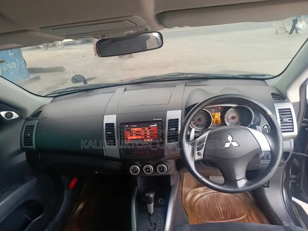 Mitsubishi Outlander 2007 Black