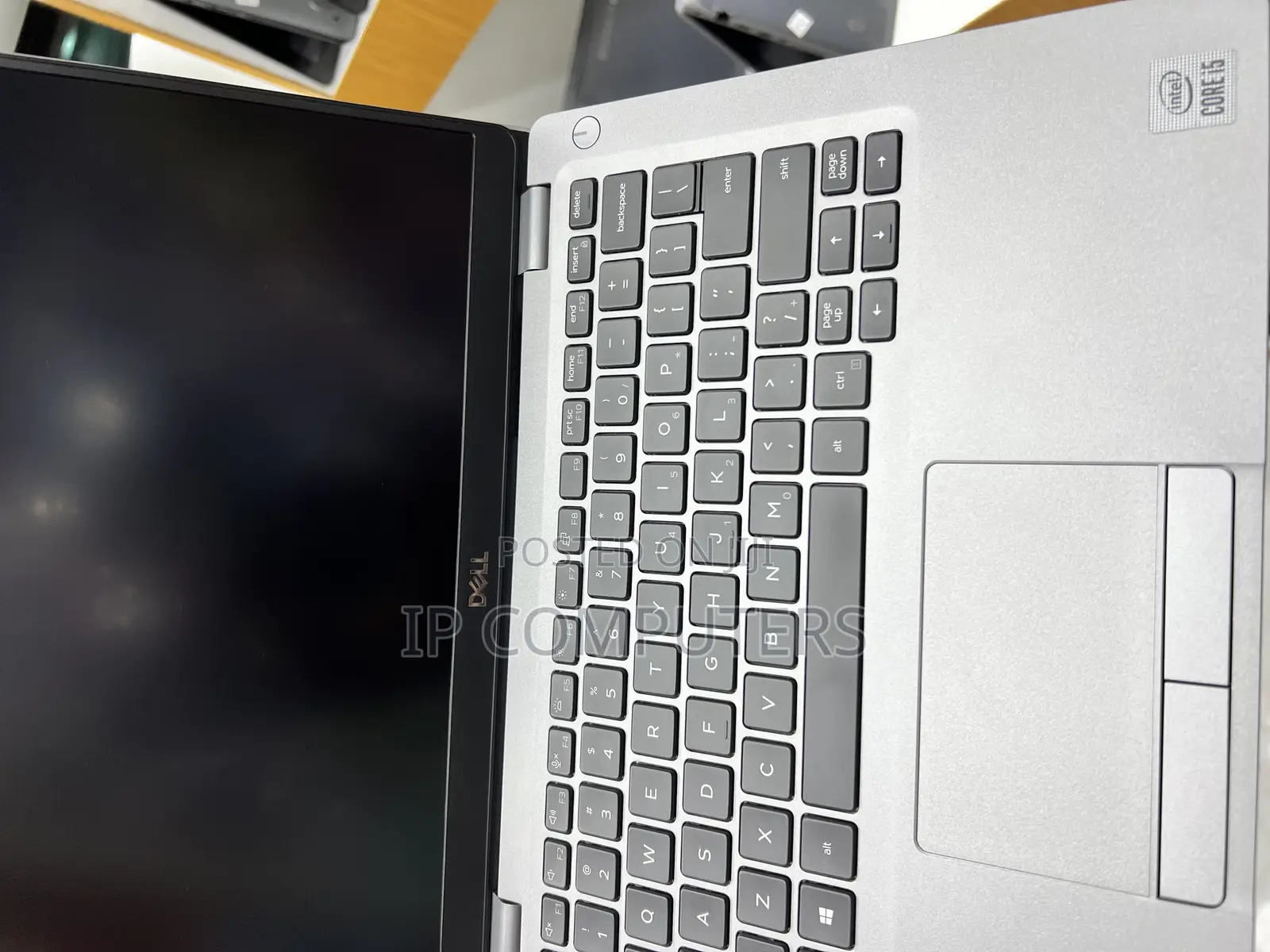 Laptop Dell Latitude 5310 8GB Intel Core I5 SSD 256GB
