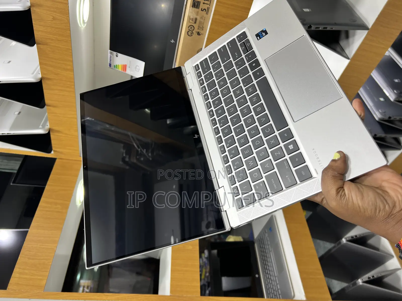 Laptop HP EliteBook X360 1040 G7 16GB Intel Core I5 SSD 256GB