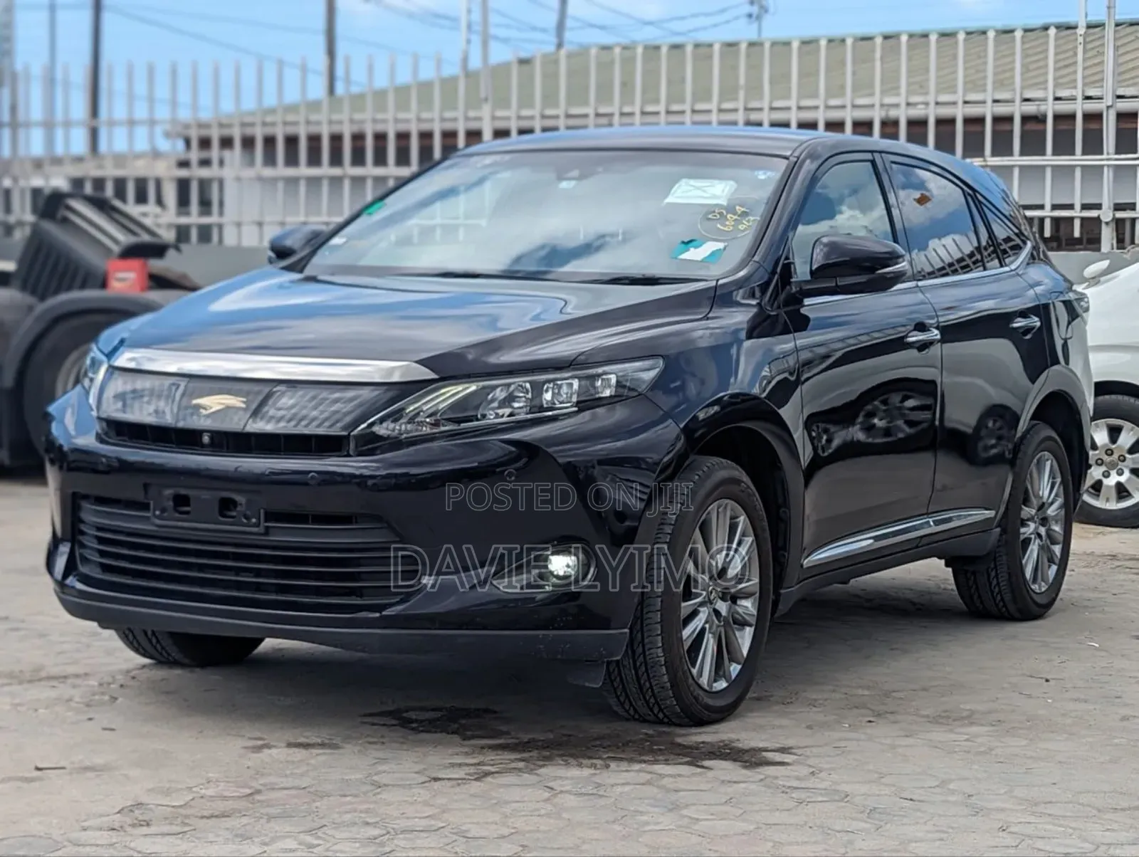 Toyota Harrier 2.0 4WD 2015 Purple