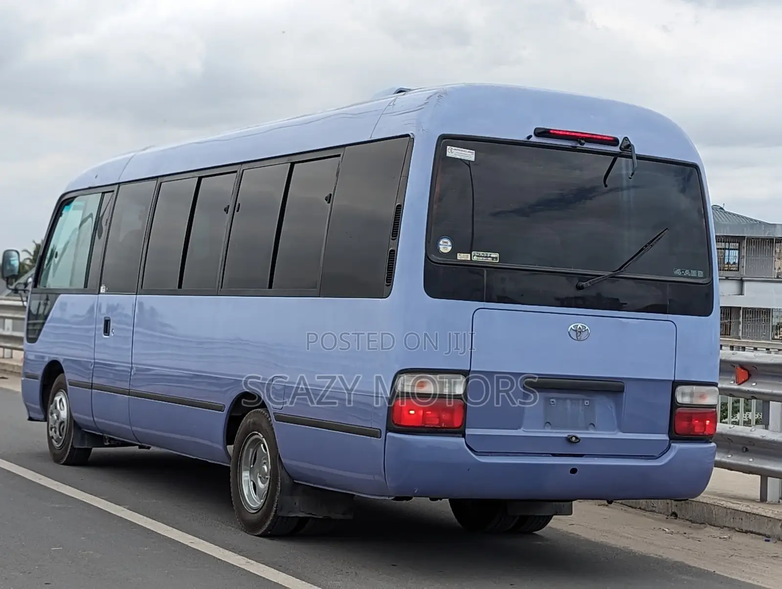 Toyota Coaster 1998 Blue