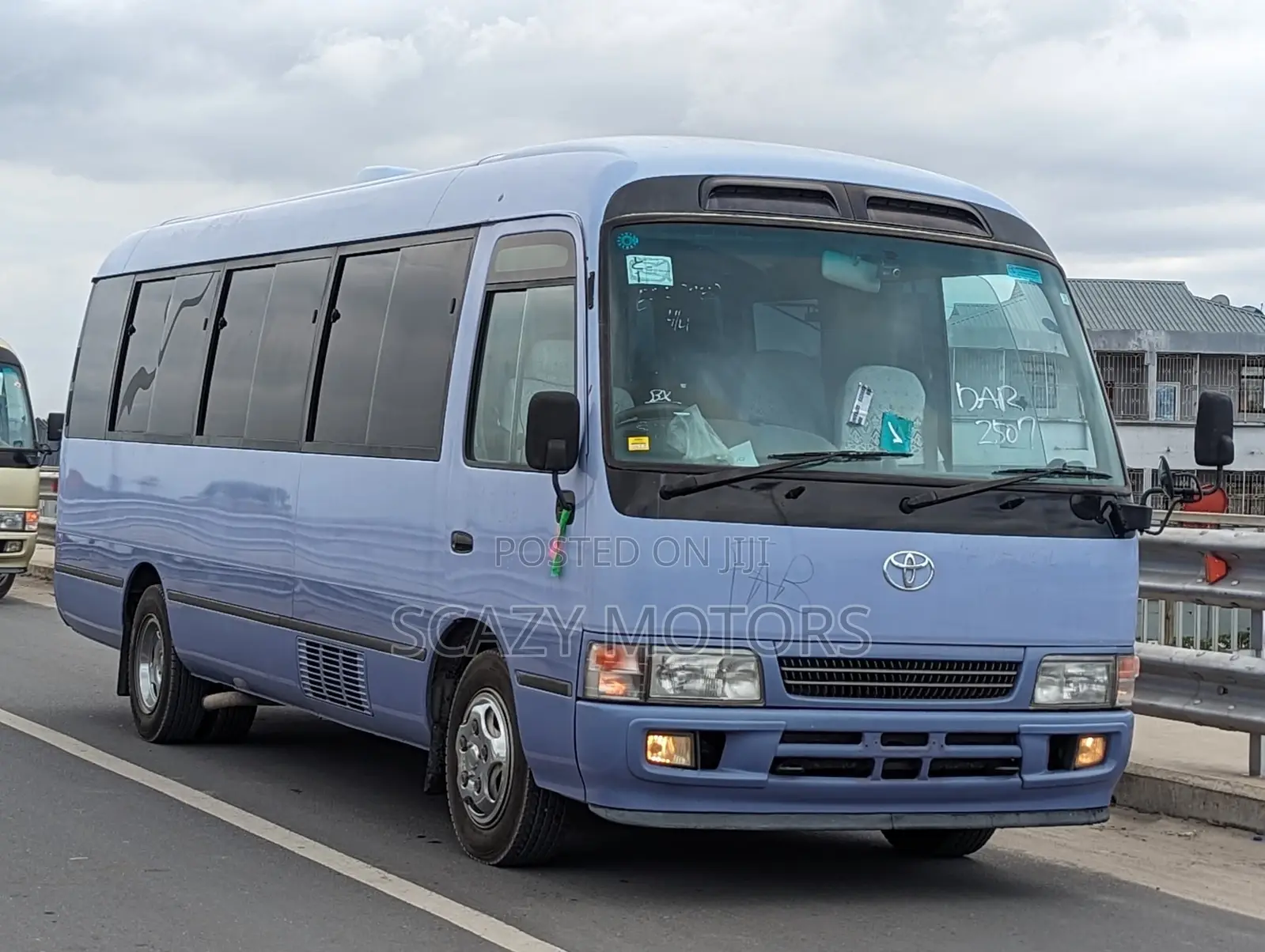 Toyota Coaster 1998 Blue