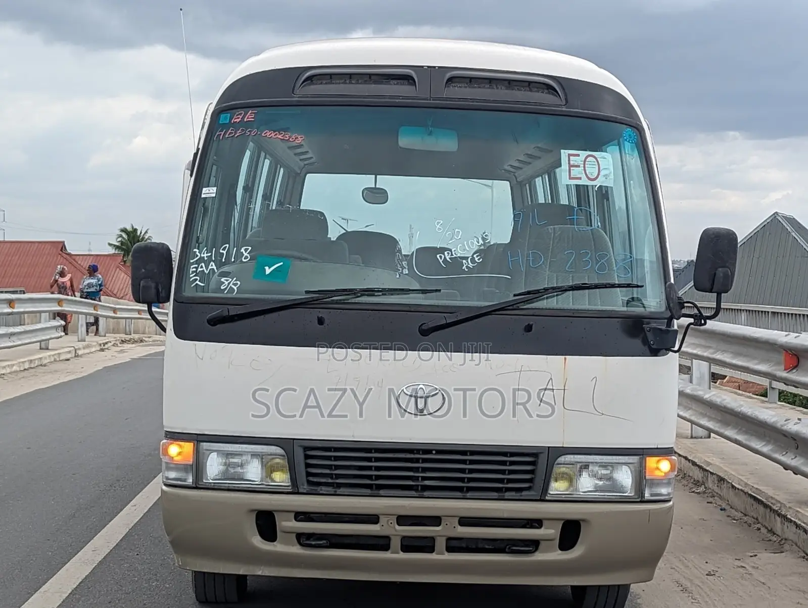 Toyota Coaster 1998