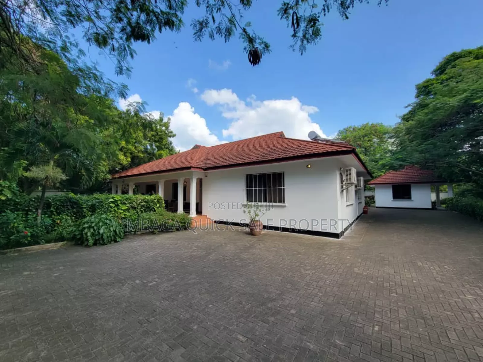 4bdrm House in Oysterbay for rent