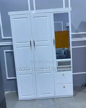 Makabati Mapya Sana Full Mbao Yanapatikana Mbao Ngumu Sana