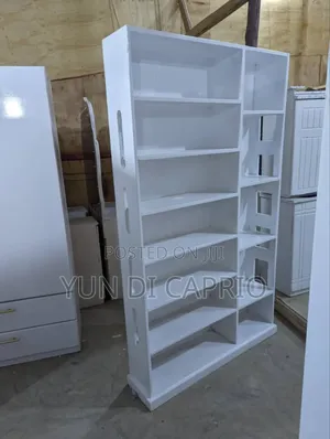 Shoerack Nzuri Mpya