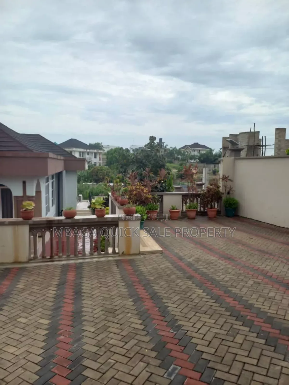 5bdrm House in Kibada Kigamboni for sale