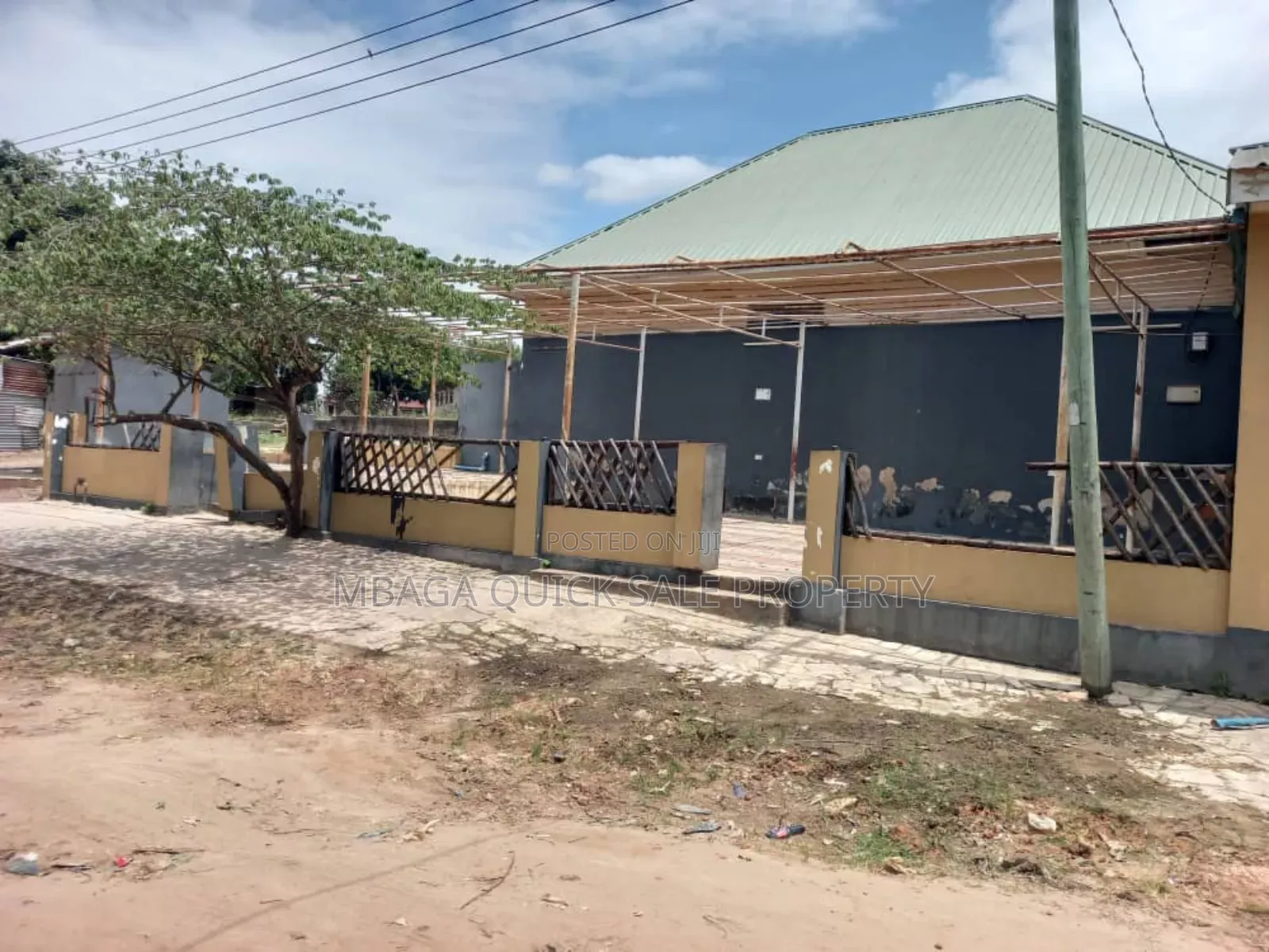 6bdrm House in Salasala Mwisho, Mbezi for sale