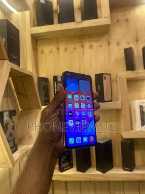 Apple iPhone XS Max 64 GB Gold