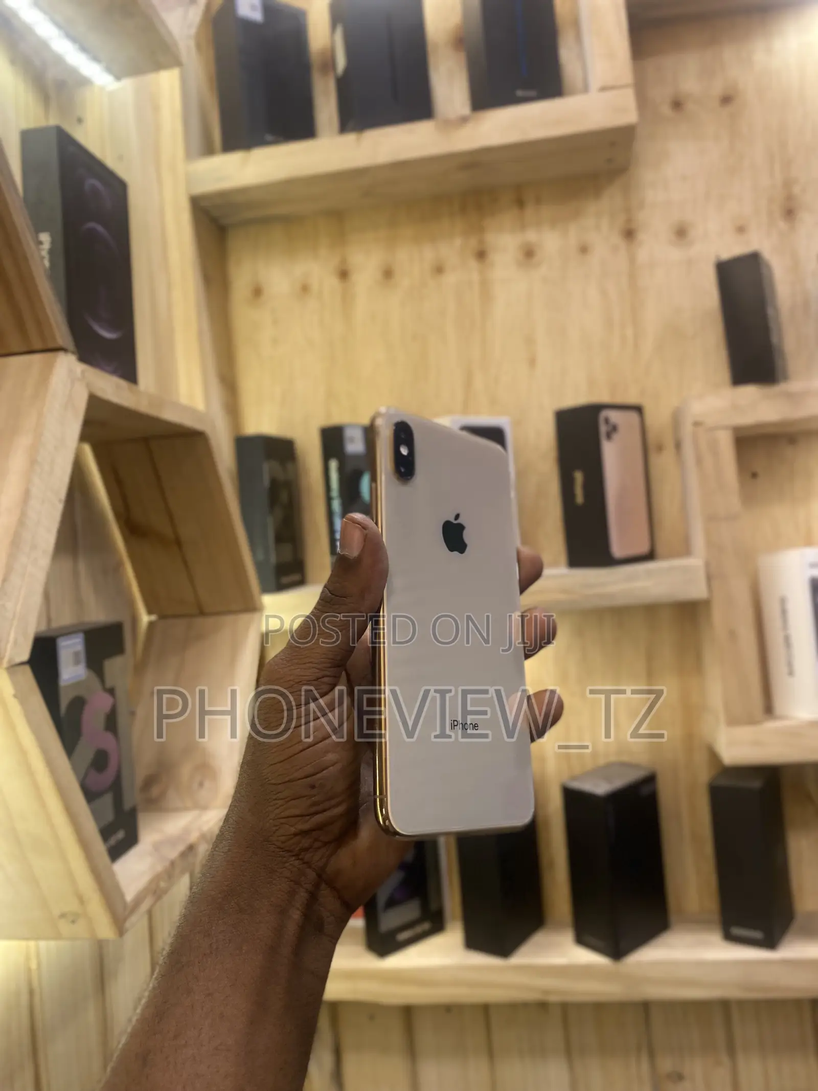 Apple iPhone XS Max 64 GB Gold