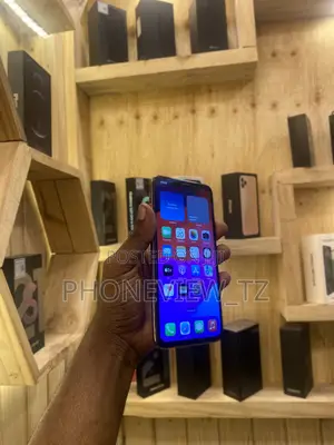 Apple iPhone XS Max 64 GB Gold