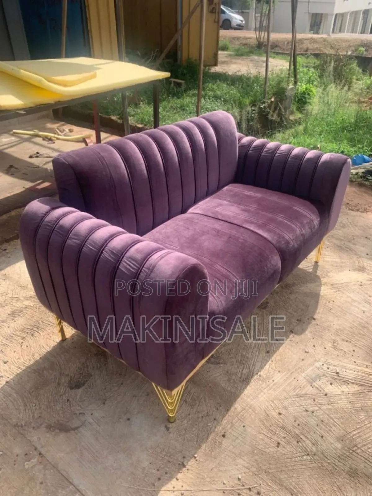 Sofa Nzuri Sana