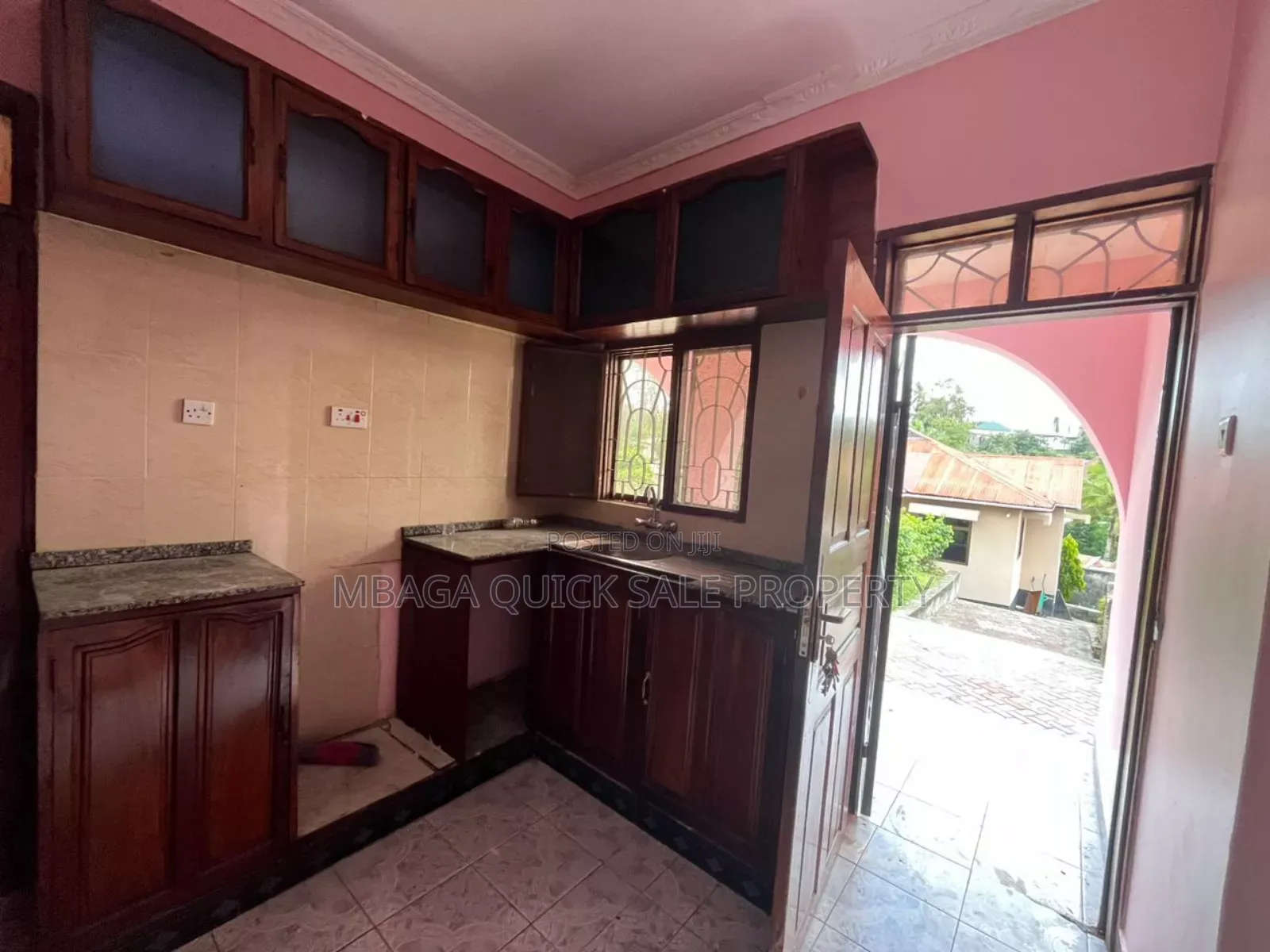 4bdrm House in Mbezi Kwa Msuguri, Bunju for rent
