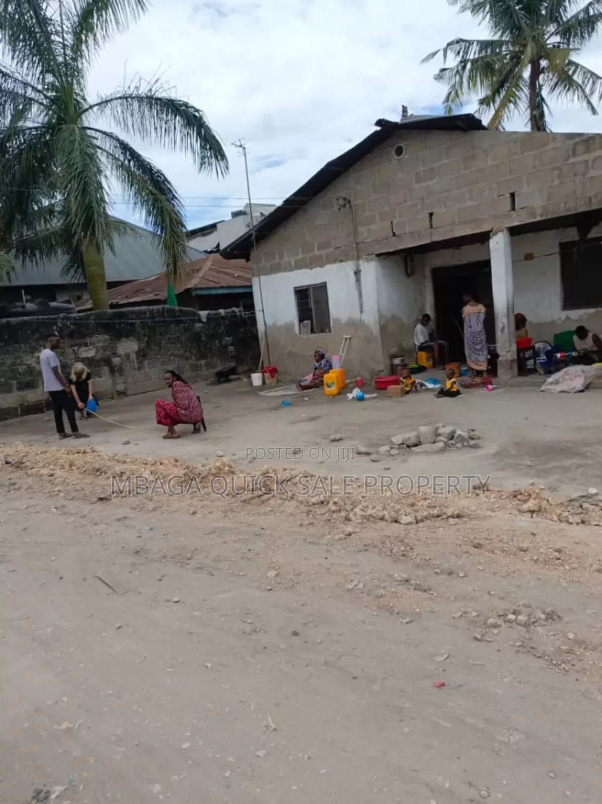 6bdrm House in Manzese for sale
